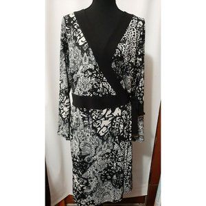 Thalia Sodi Japanese Style Black & White Size M Women's Dress